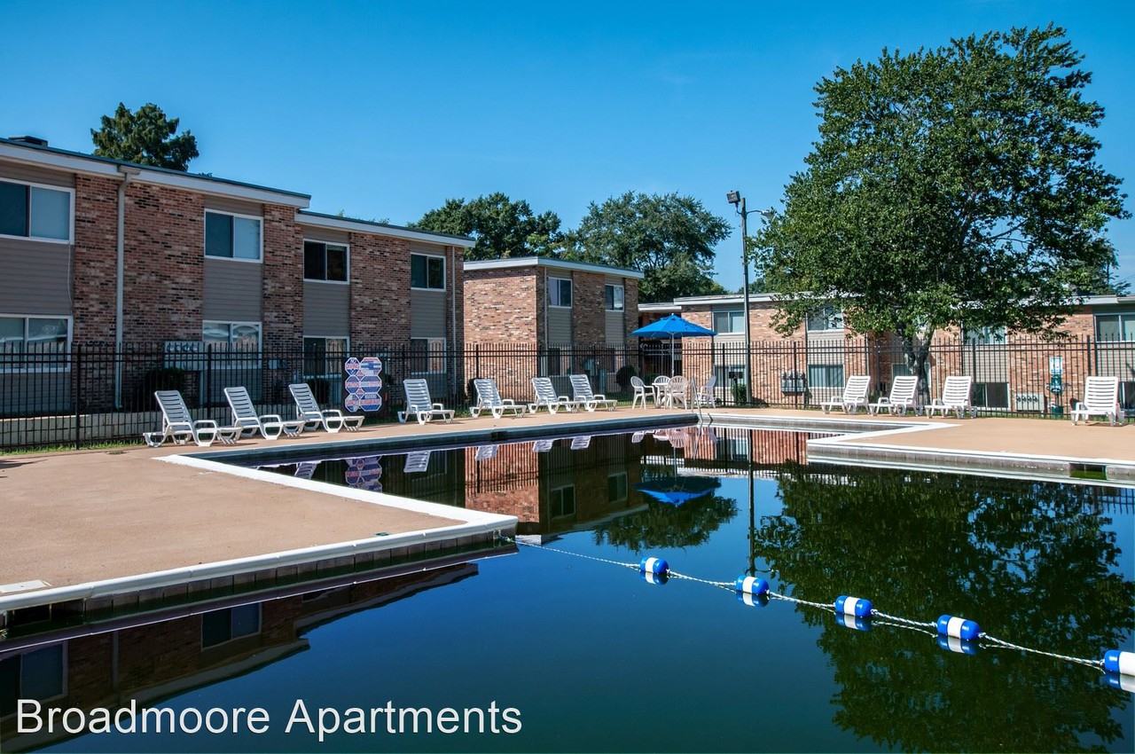 235 James I Harrison Jr. Pkwy - Photo 3 of 43