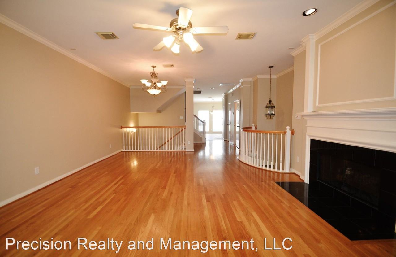 1311 Oneil St - Photo 2 of 23