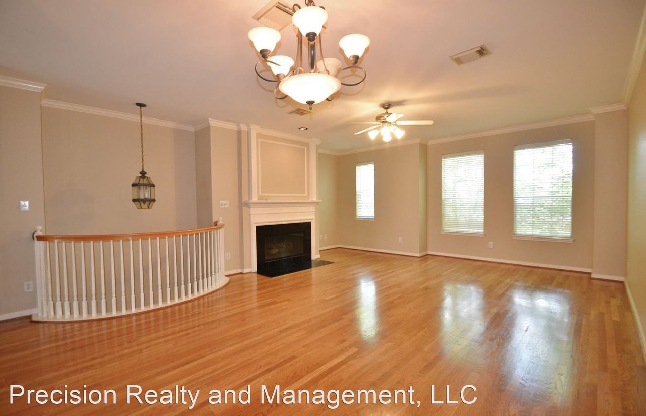 1311 Oneil St - Photo 3 of 23