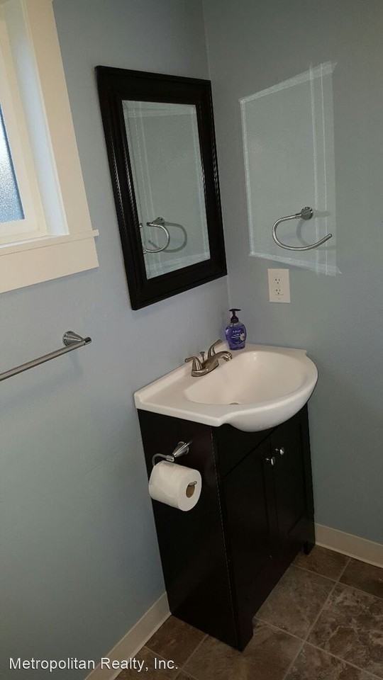 2606 Fulton St - Photo 3 of 8