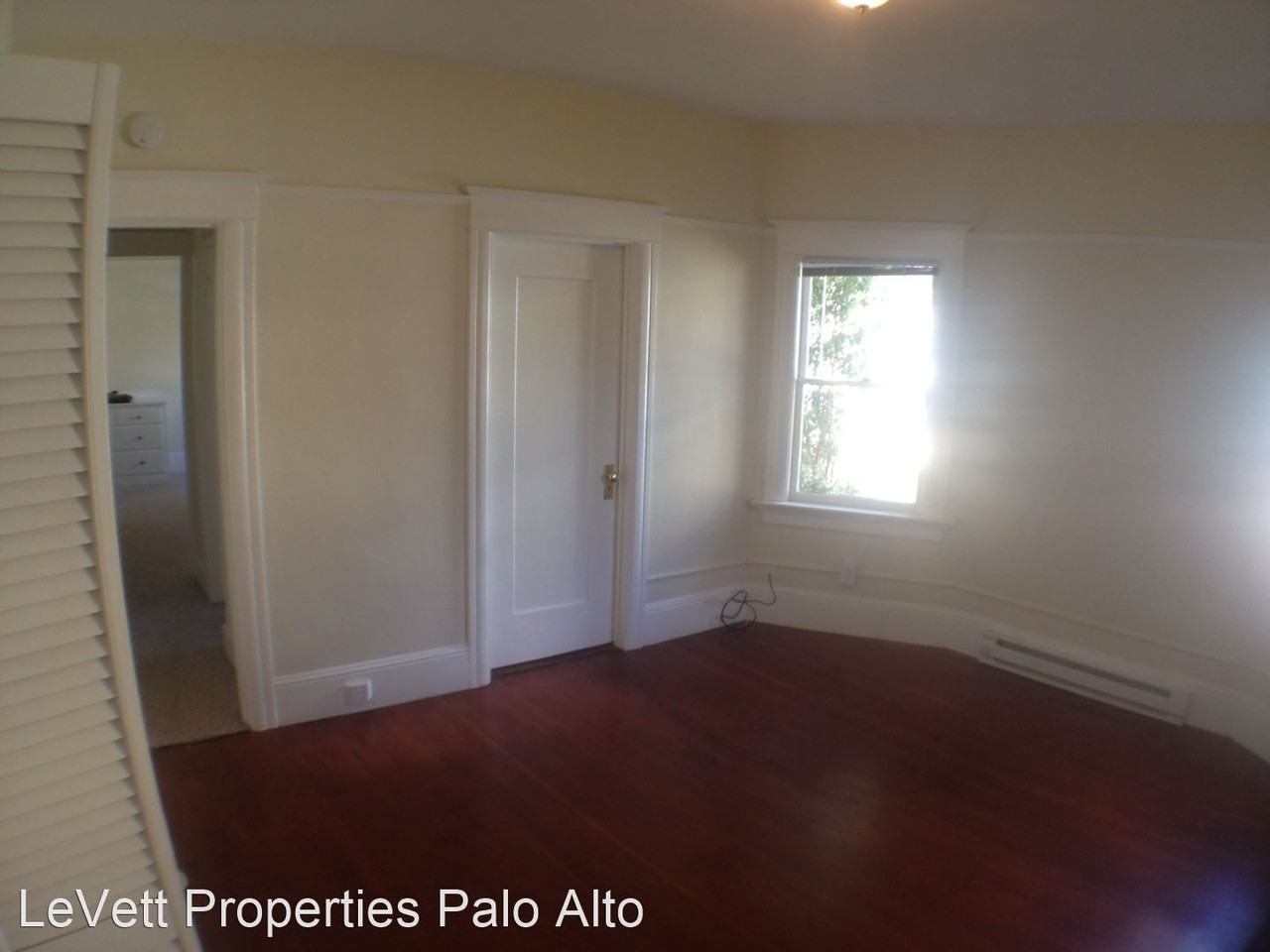 818 Cowper St - Photo 3 of 6