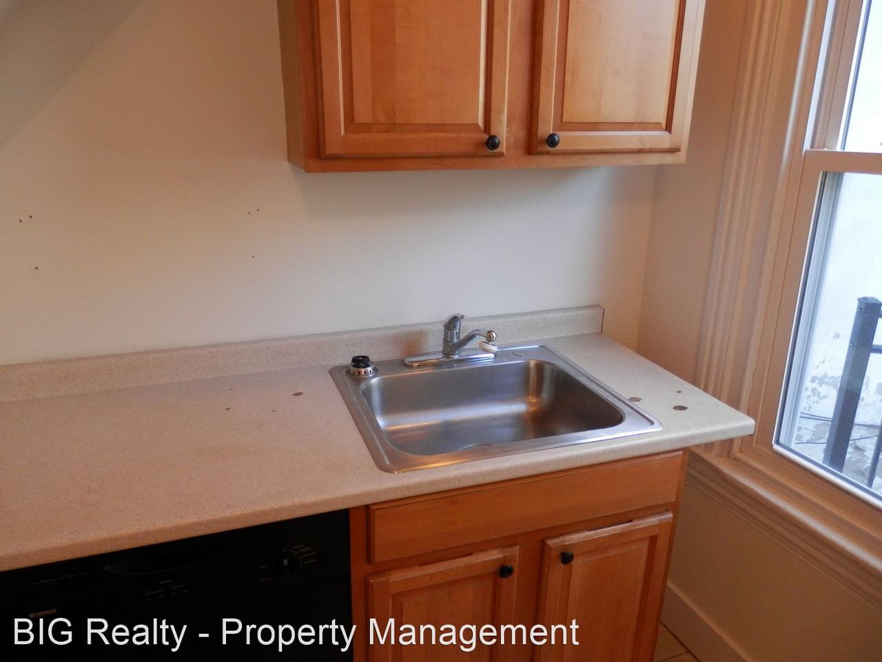 375 Church St - Photo 3 of 13