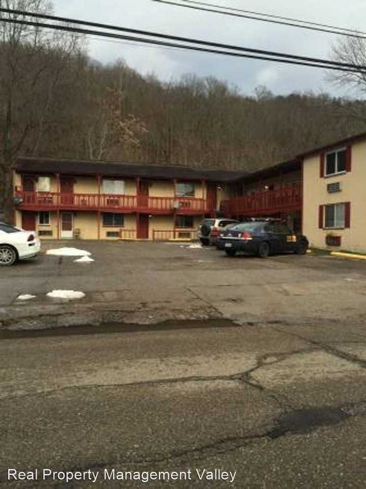 401 Main Avenue - Photo 2 of 5