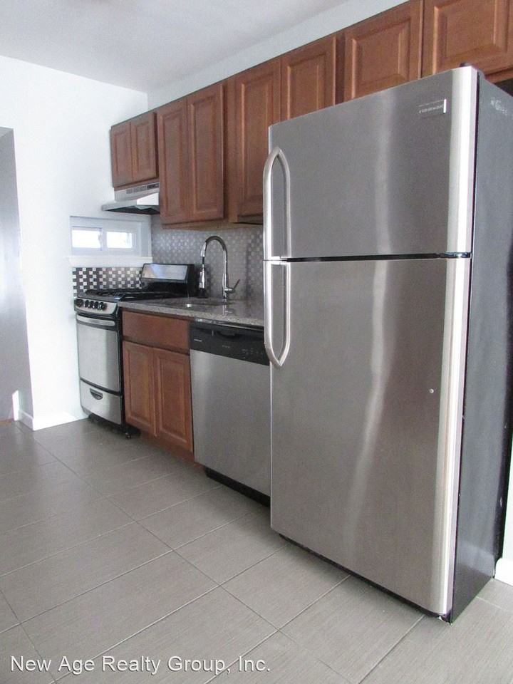 525 N. 33rd Street - Photo 2 of 11