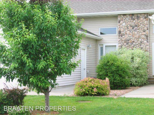 3306 23rd Ave S #1 - Photo 2 of 4