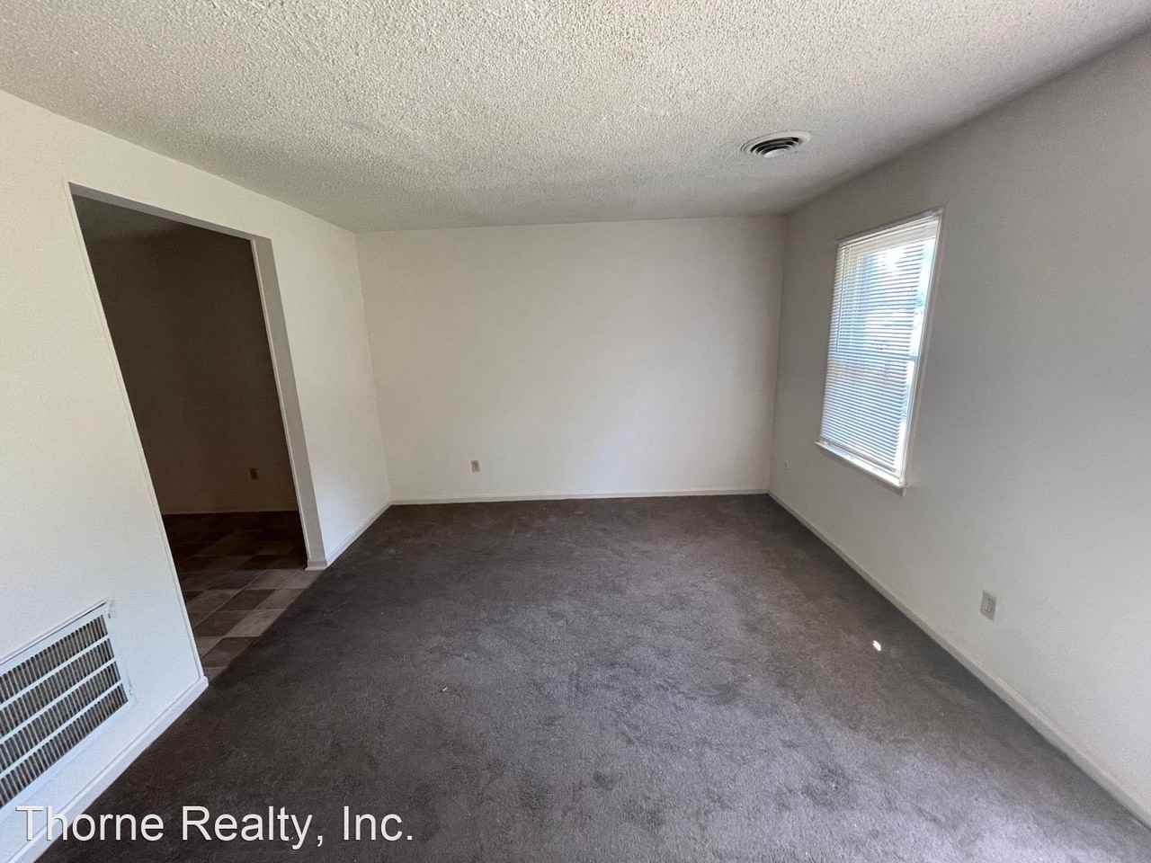 1409 Sportsman Trail - Photo 3 of 9