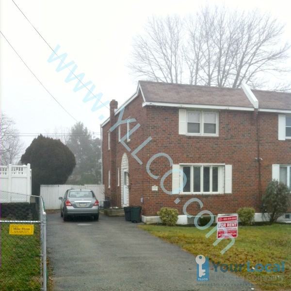 113 N Diamond St - Photo 2 of 4