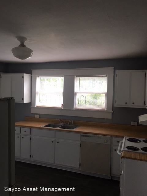 1848 Princeton Ct Sw - Photo 3 of 13