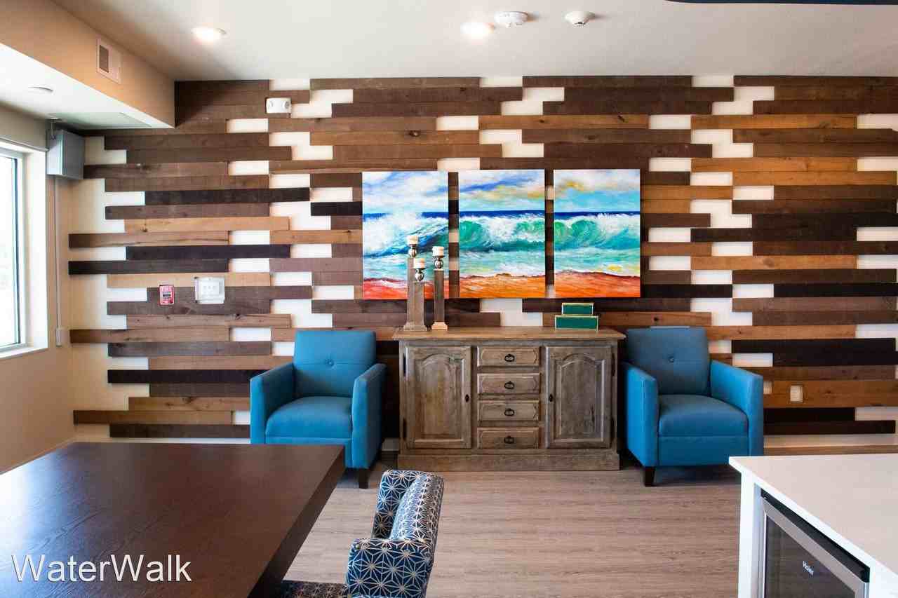 1721 West Royal Lane - Photo 3 of 19