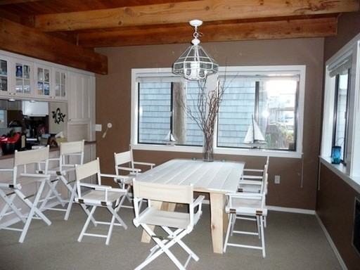 526 N Tomahawk Island Dr - Photo 3 of 9