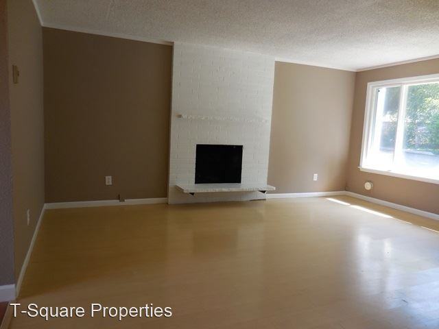 24003 27th Ave S - Photo 3 of 11