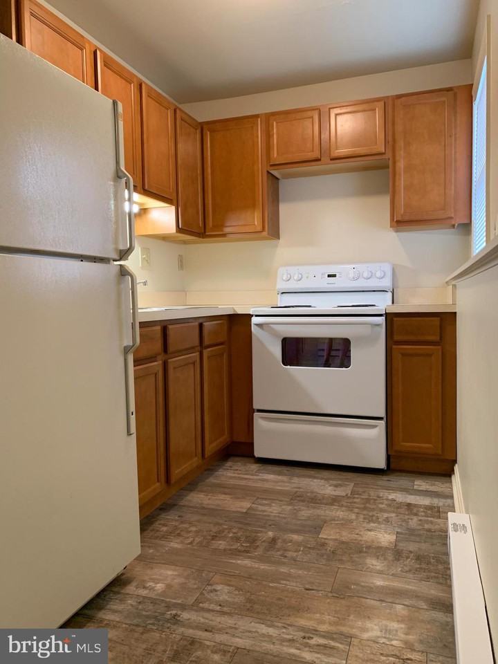 7889 7889 MAIN STREET C - Photo 2 of 6