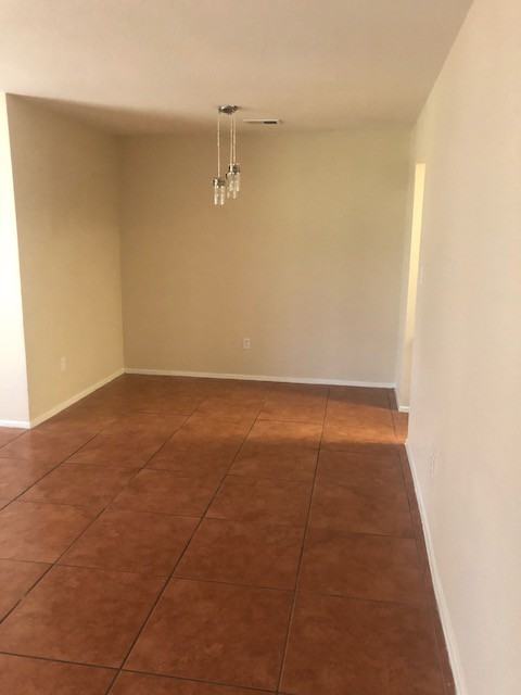 239 Craddock Ave #B - Photo 4 of 50