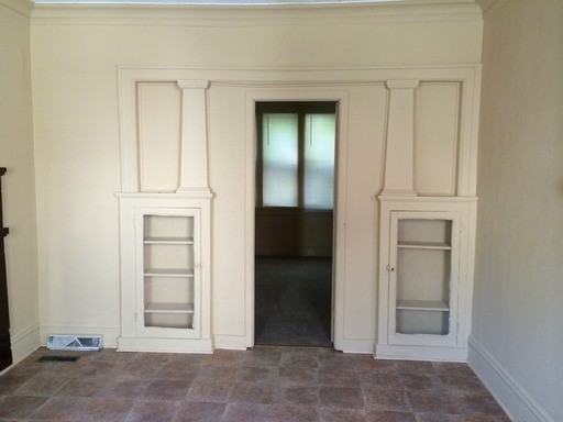 2717 W Lapham St - Photo 2 of 10