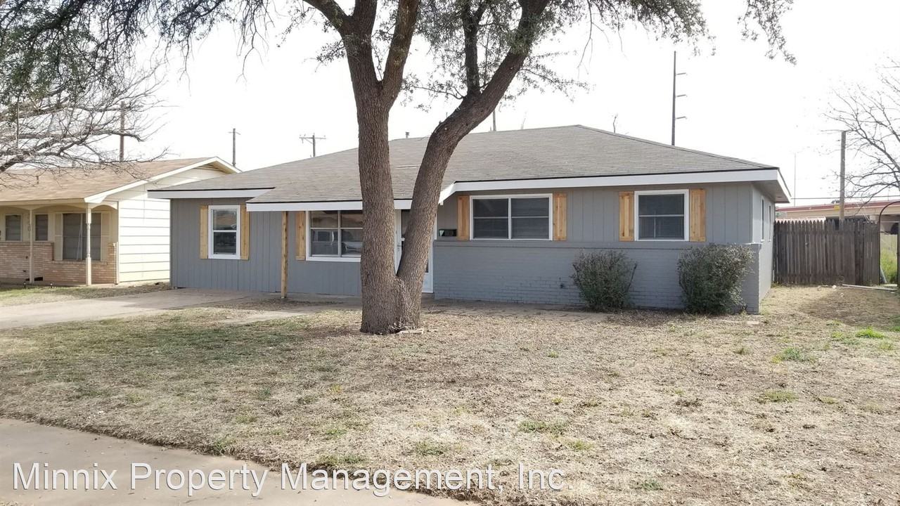 3403 Bangor Dr - Photo 3 of 37