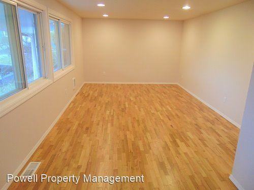 22410-22412 8th Ave S - Photo 2 of 8