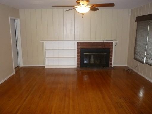 1590 Sharon Rd - Photo 3 of 18