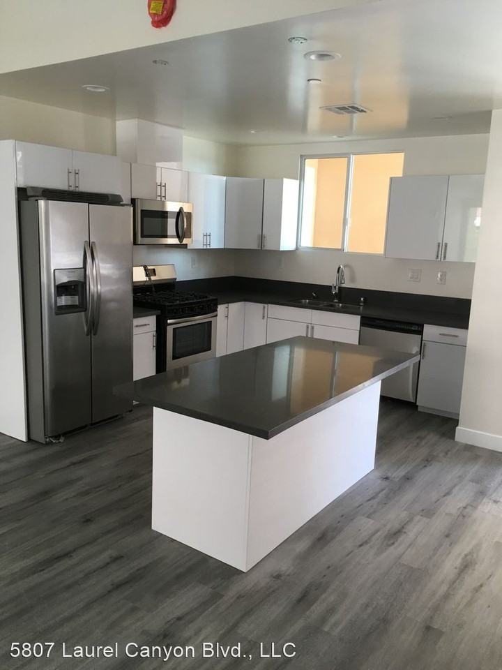 625 S Pacific Ave. - Photo 2 of 3