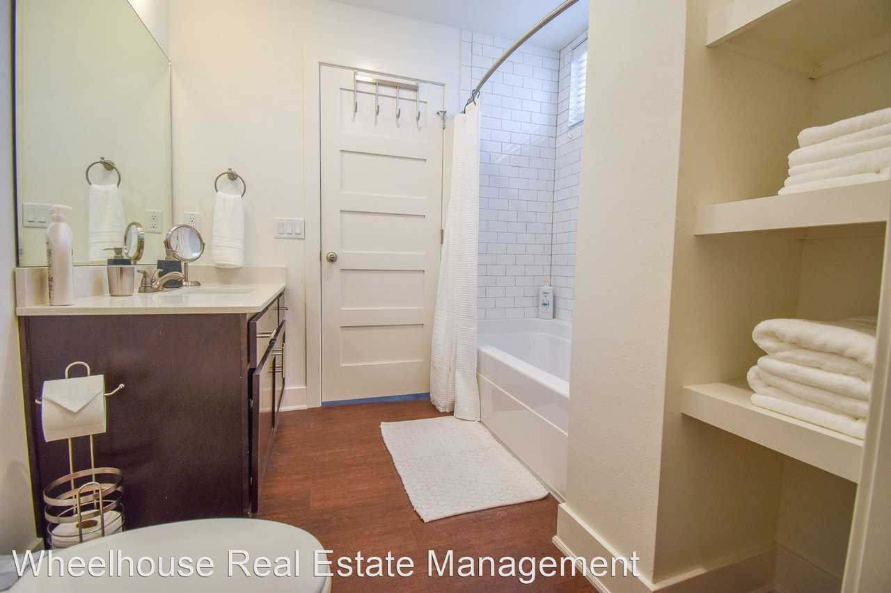 230 & 234 SW 7th Street - Photo 3 of 27