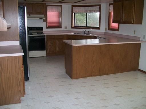 3800 Fox Lair Dr - Photo 2 of 7