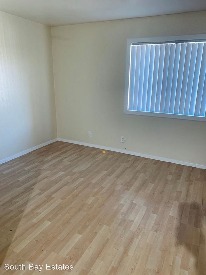 808 W Anaheim st - Photo 2 of 8