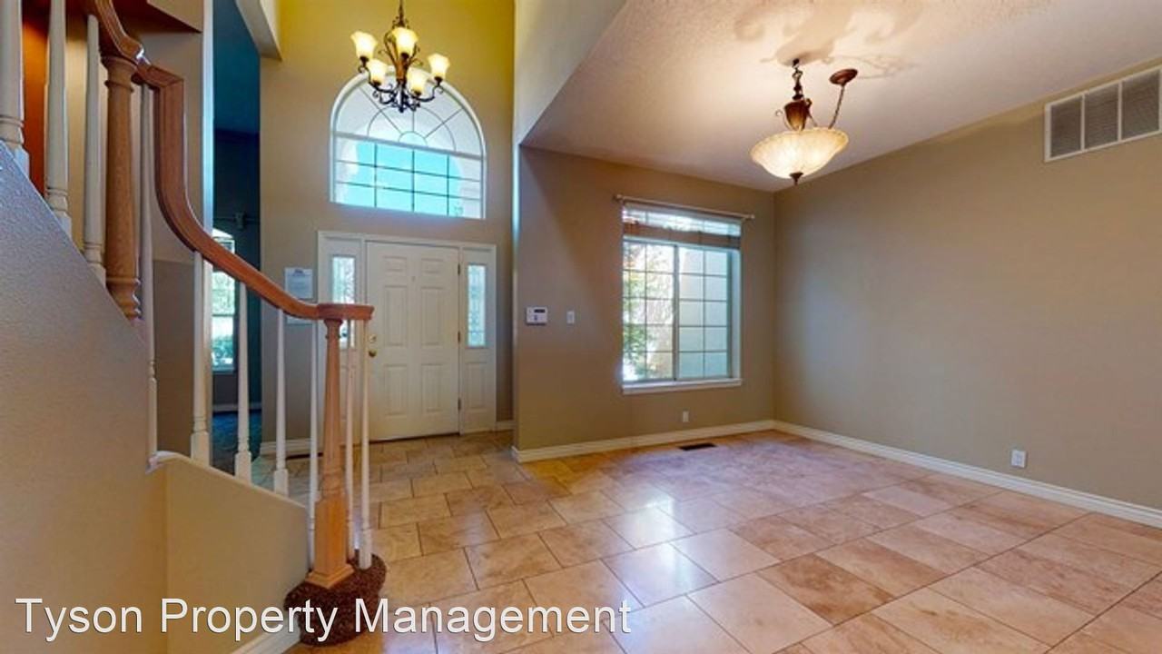 12016 Caribou Ave Ne - Photo 2 of 28