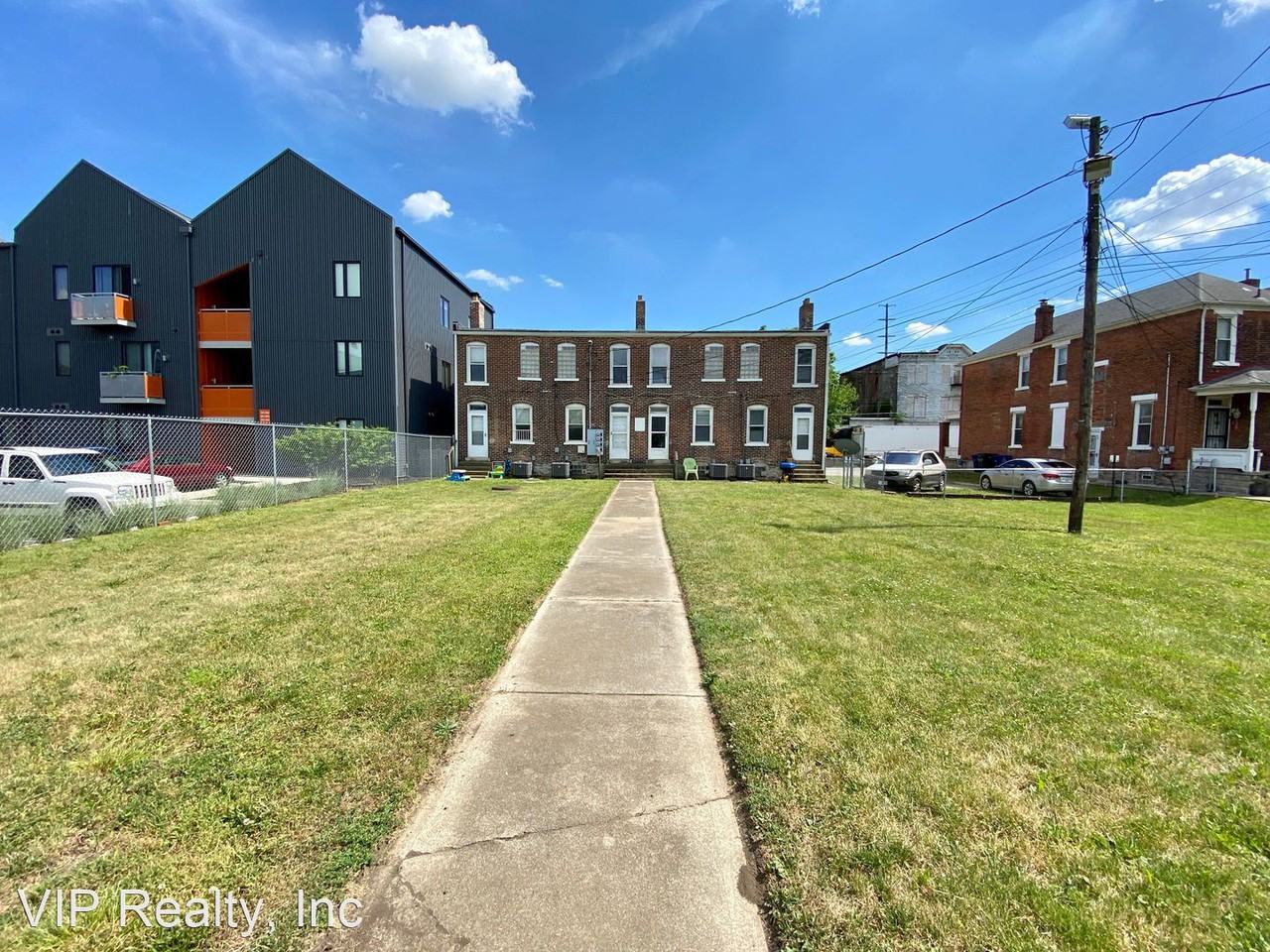 536-542 W. Town St. - Photo 3 of 27