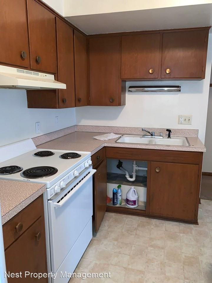 2221 Muscatine Ave - NEW NEW - Photo 2 of 10
