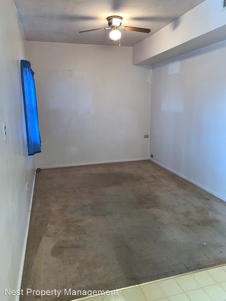 2221 Muscatine Ave - NEW NEW - Photo 3 of 10