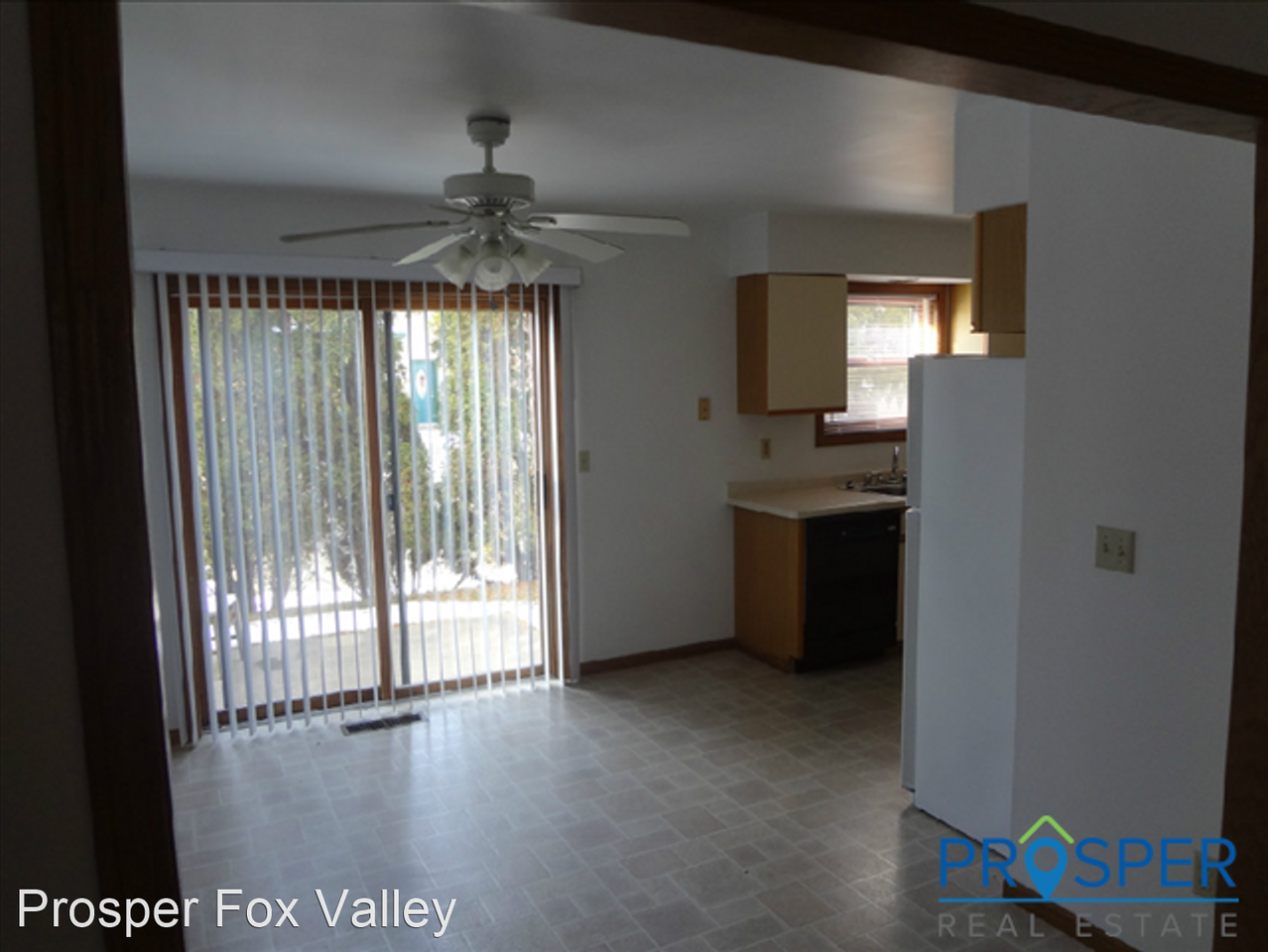 South Park Town Homes - Photo 3 of 8