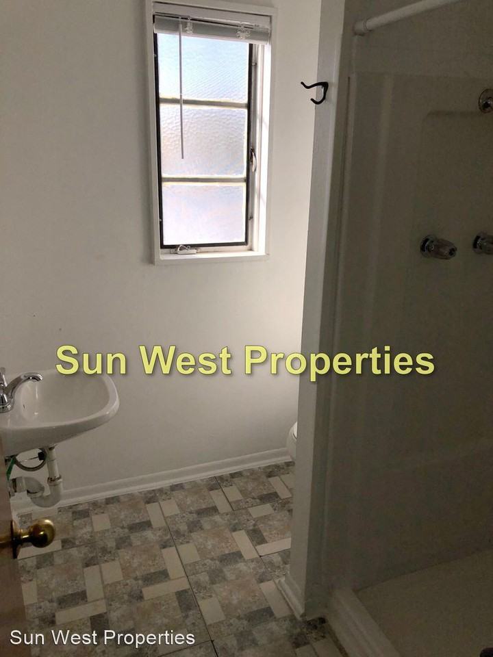 905 Walnut Dr. - Photo 3 of 12