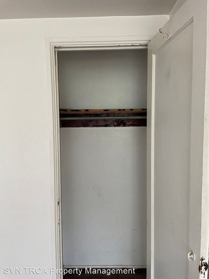 6814 Grand Ave - Photo 2 of 11