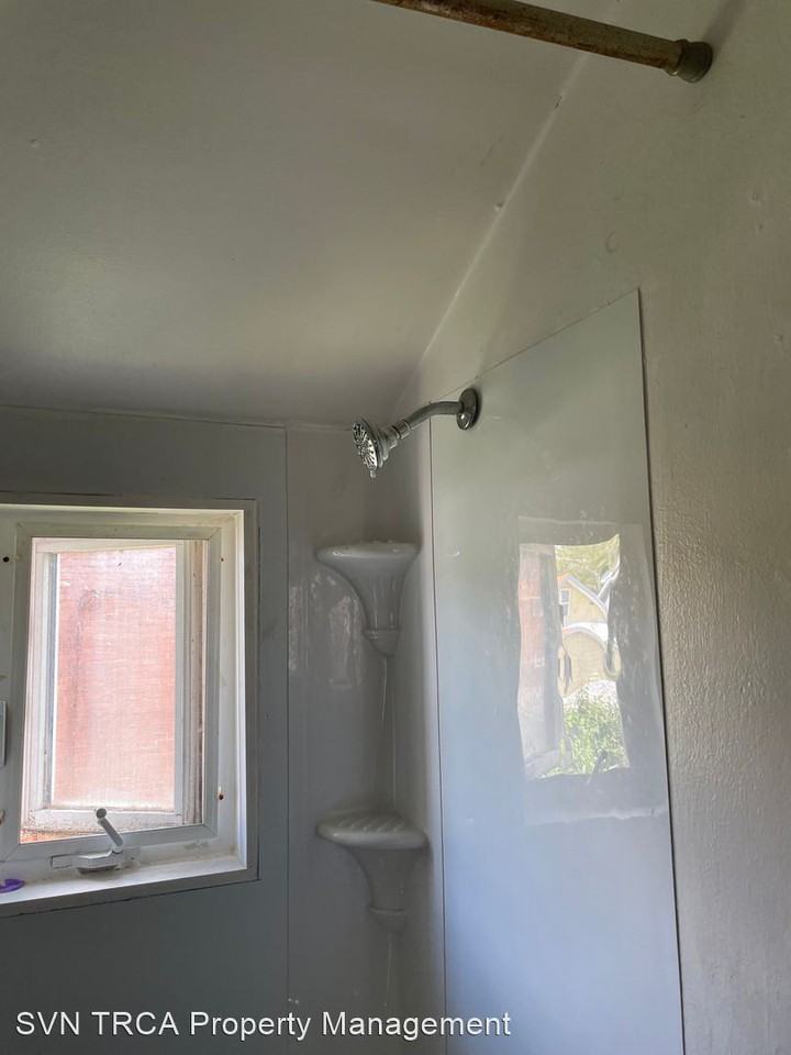 6814 Grand Ave - Photo 3 of 11