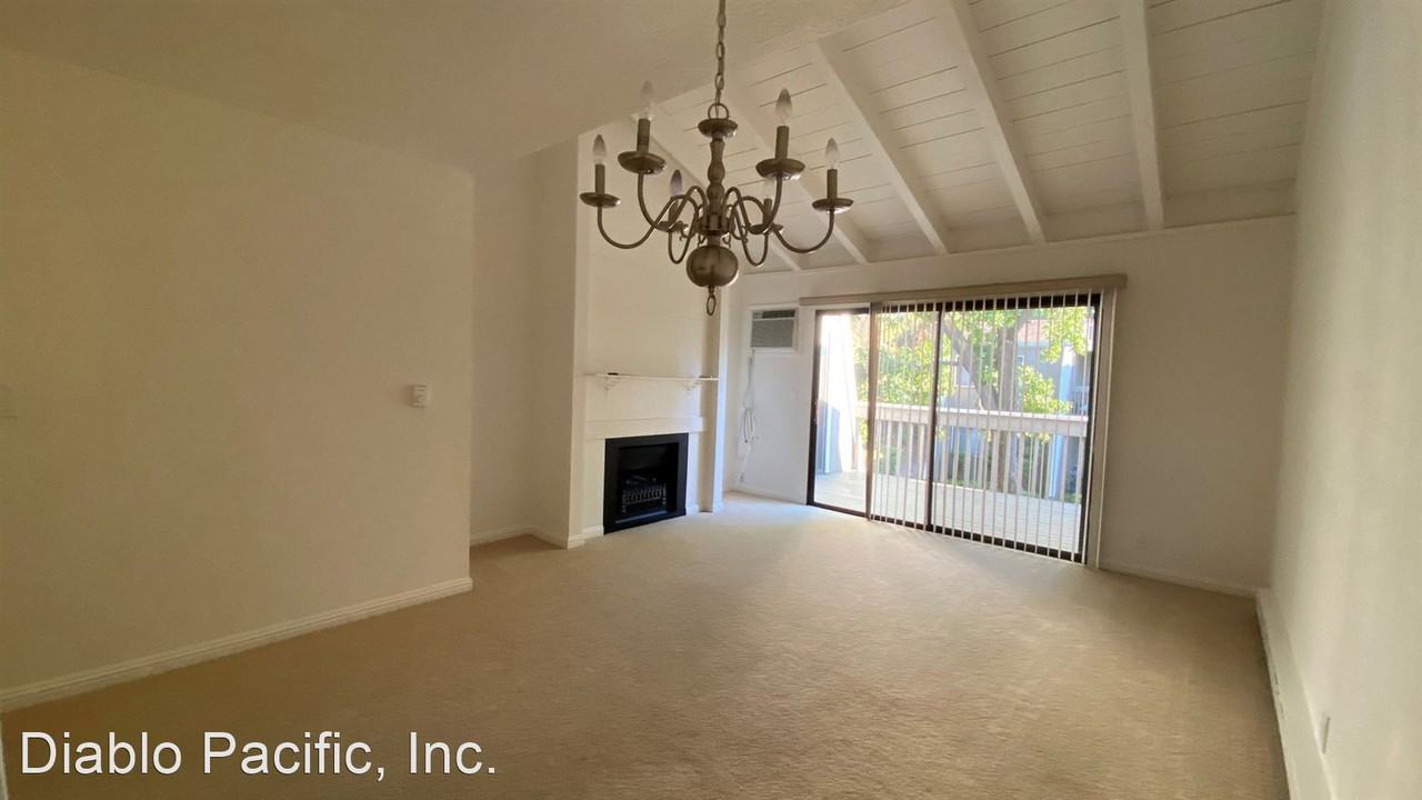 1571 Alvarado Place - Photo 2 of 23