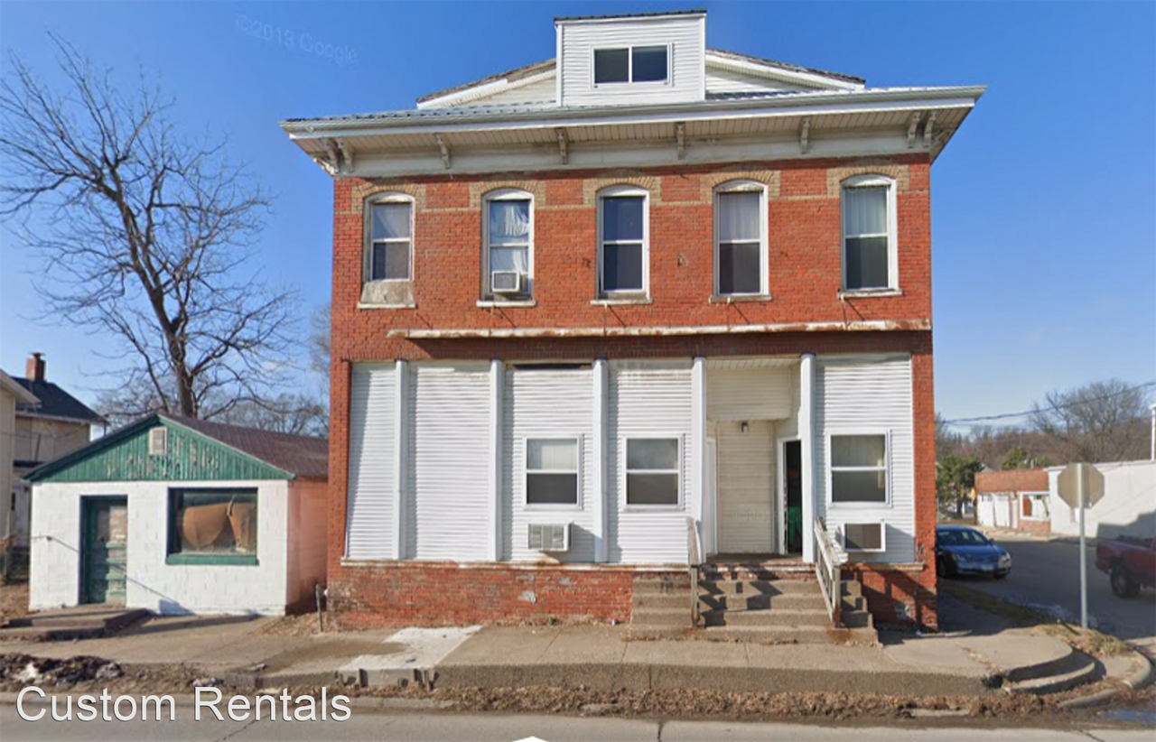 501 Grandview Ave - Photo 2 of 20