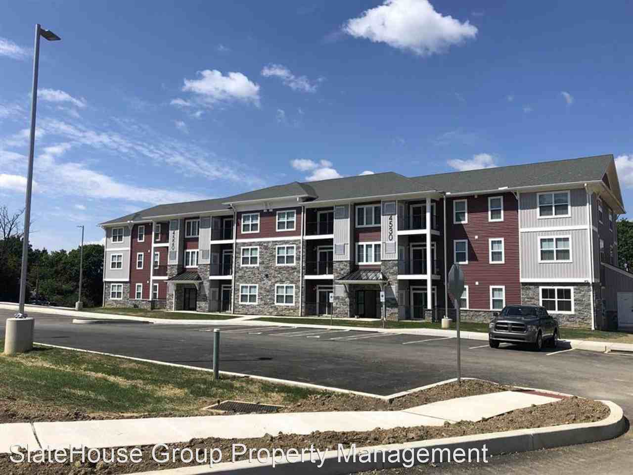 4520-4611 Commerce St - Photo 3 of 50