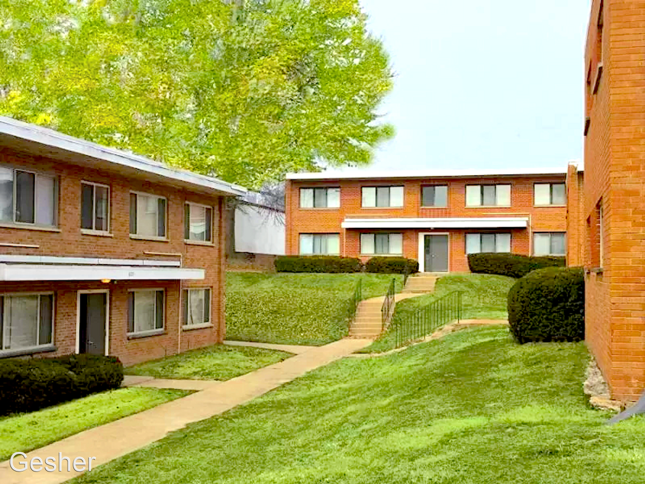 8205 Eads Ave Apartments in Vinita Park, Vinita Park, MO 63114 Zumper