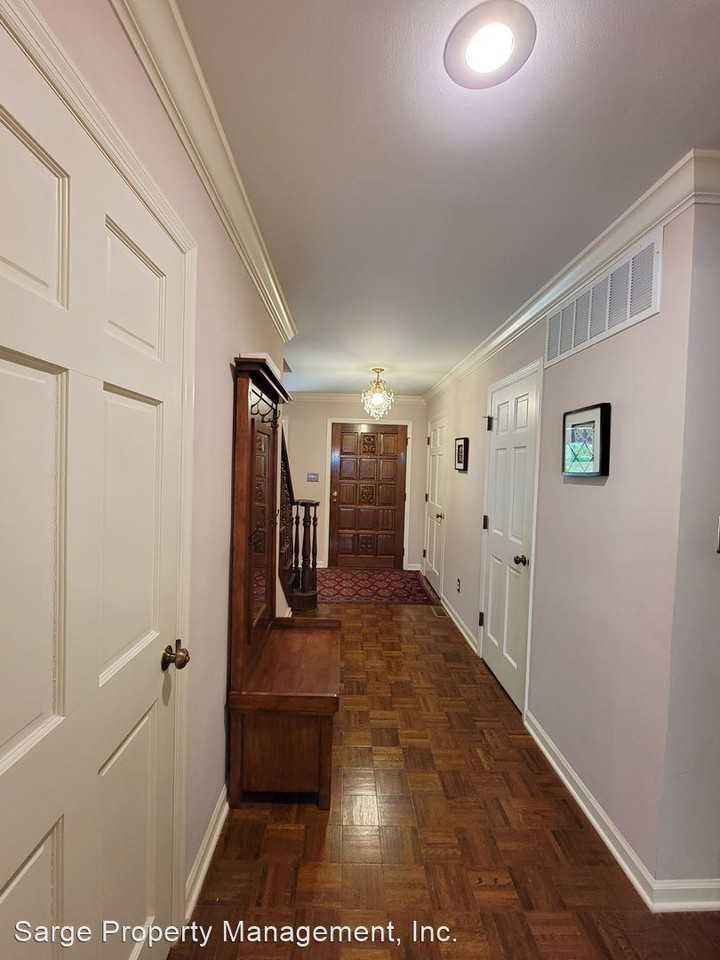 3301 N Ramble Road Ct - Photo 3 of 25