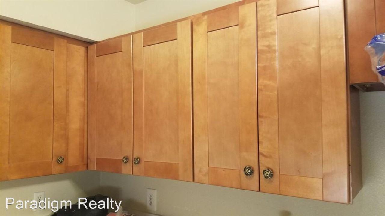 Daley St - Photo 3 of 10