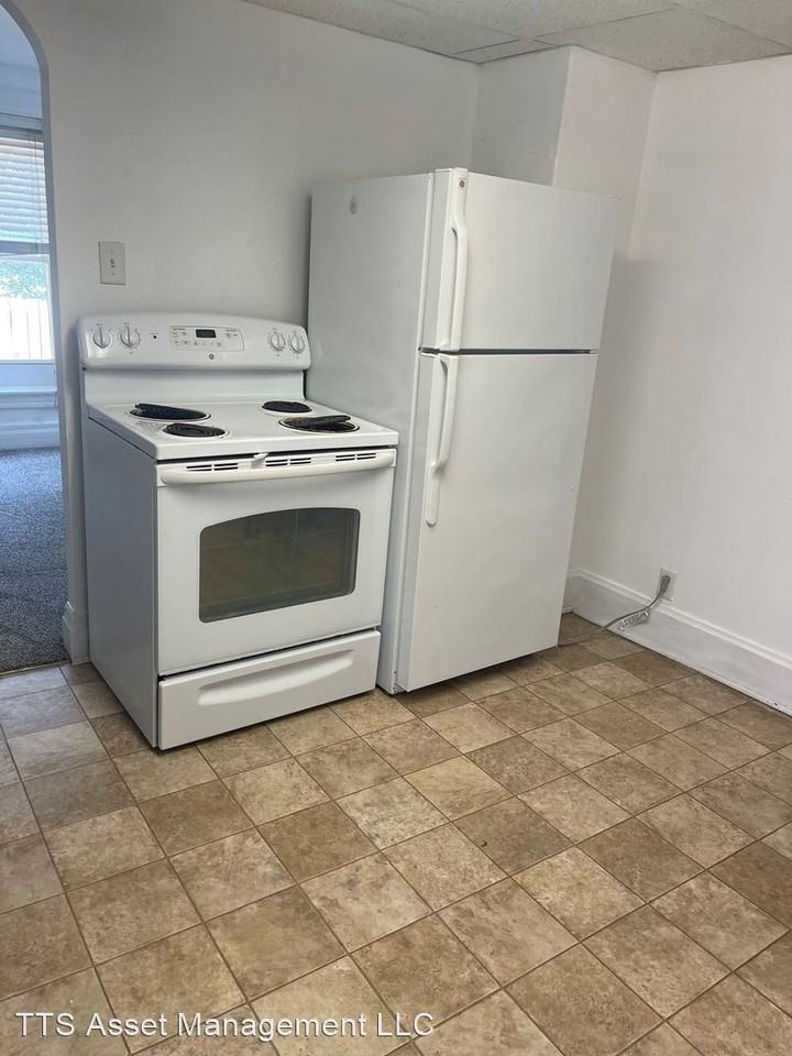 546, 548, 550 2nd St SW - Photo 2 of 5