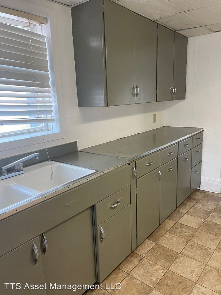 546, 548, 550 2nd St SW - Photo 3 of 5