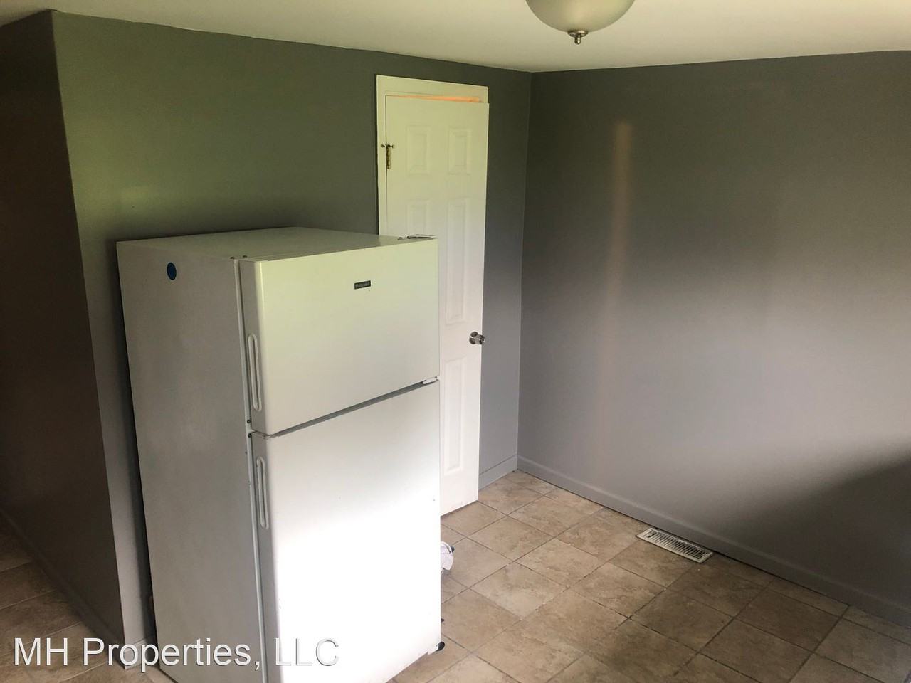 5208 Belair Road - Photo 2 of 28