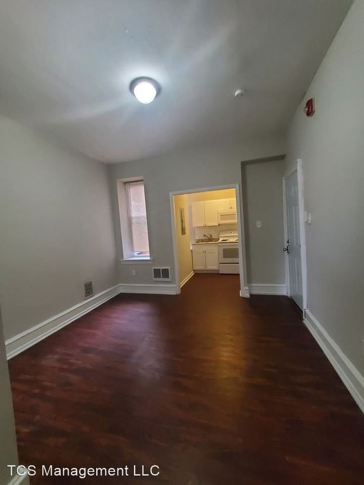 1464 N 52nd St - Photo 2 of 10