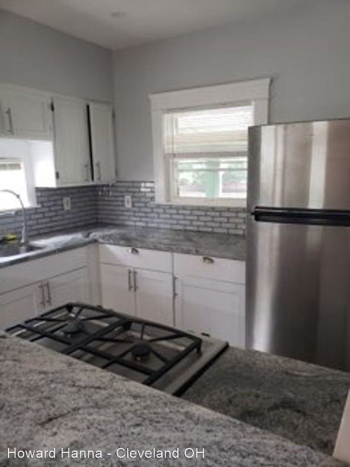 2313 Grandview Ave. - Photo 3 of 11