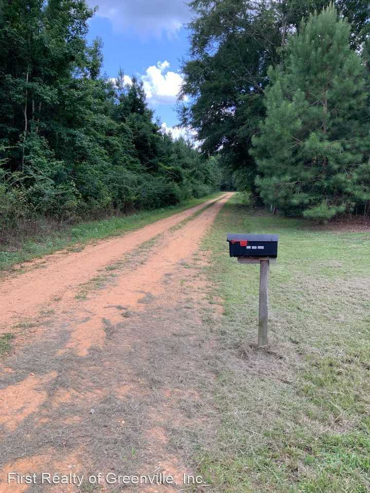 329 Ike Pugh Rd - Photo 2 of 3