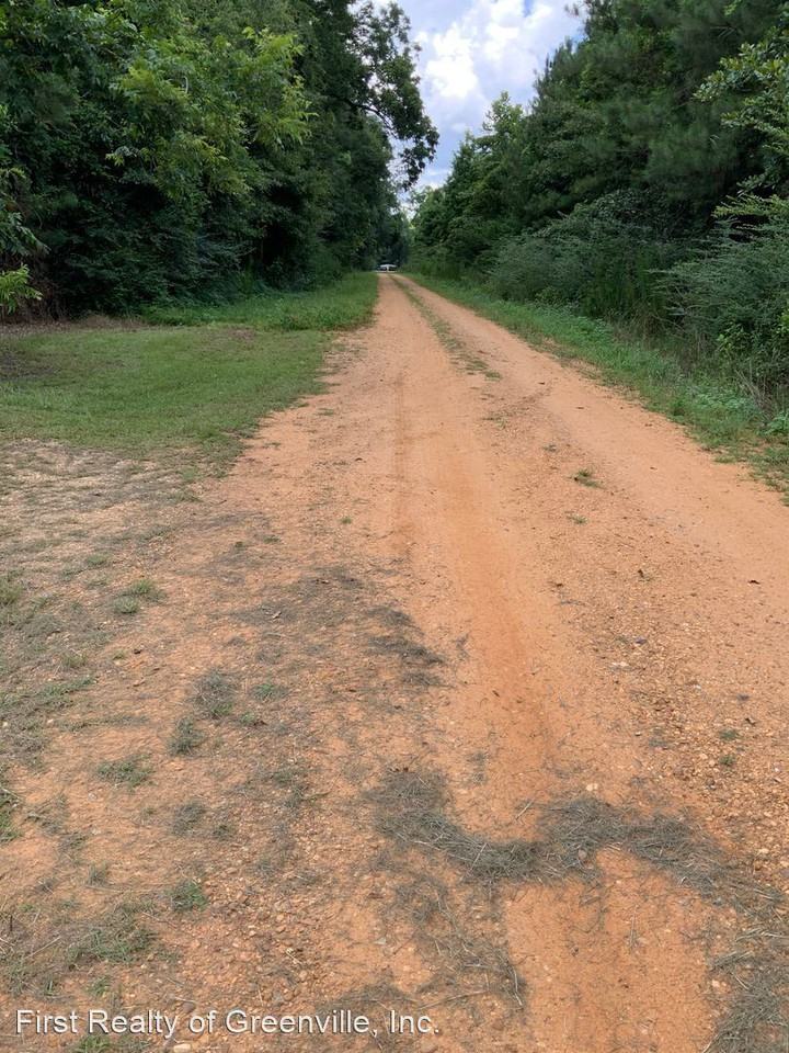 329 Ike Pugh Rd - Photo 3 of 3