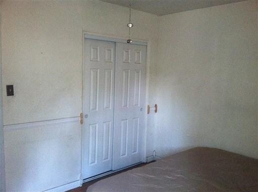 720 Ortiz Dr NE - Photo 2 of 13