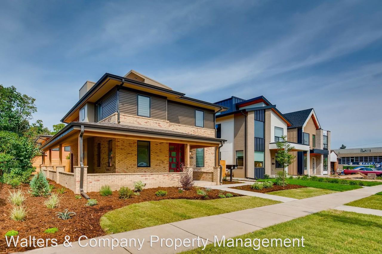 2635 N Columbine St - Photo 2 of 45