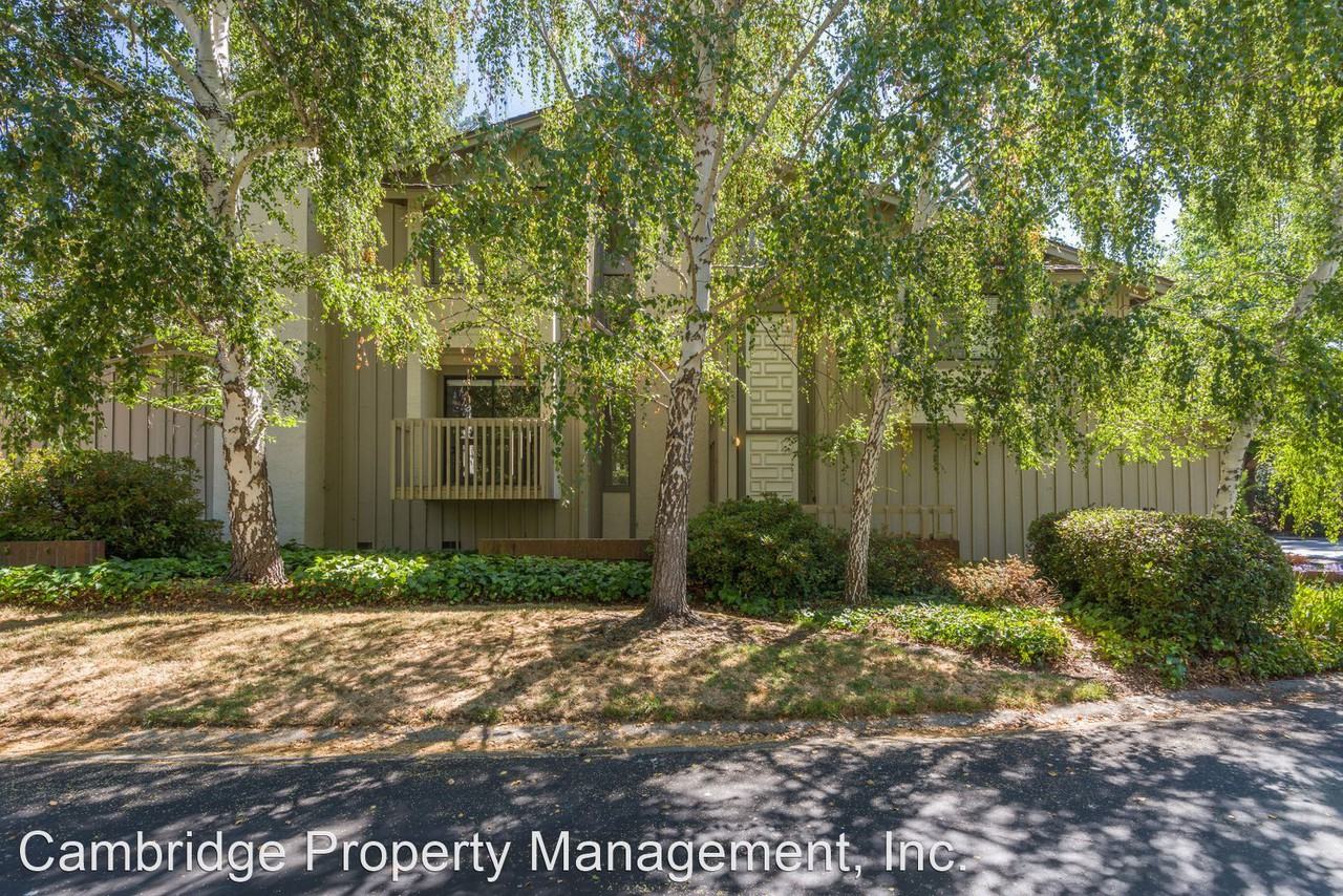 482 Sand Hill Cir - Photo 2 of 22