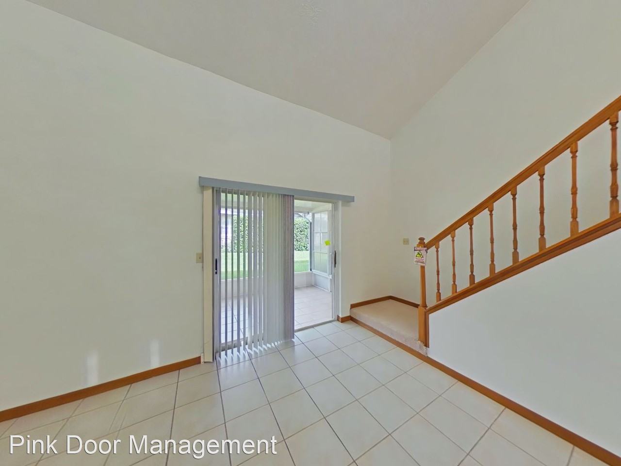 1423 Disston Ave - Photo 3 of 24